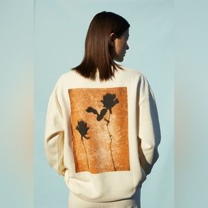 NWT Just Female Flora Sweatshirt - Size Medium - Graphic Floral on Cream